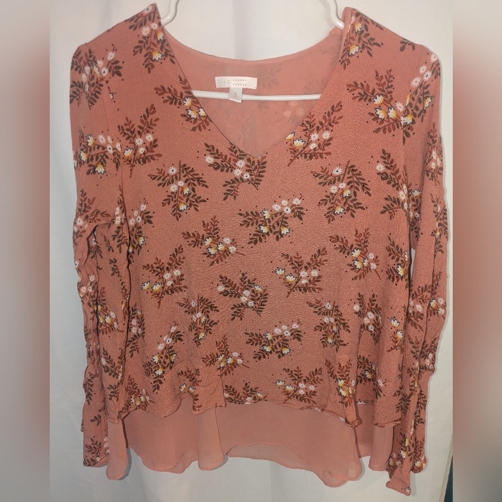 LC Lauren Conrad Floral Blouse in Soft Coral